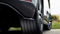 Goodyear wprowadza nową oponę EfficientGrip Performance 2 o wysokich osiągach. Jest ona […]