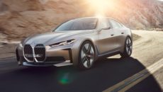 BMW pokazało nowy model Concept i4 Gran Coupé z napędem elektrycznym. Jest […]