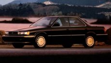 Marka Lexus debiutowała w USA we wrześniu 1989 roku. Oficjalnie pierwszym autem […]
