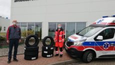 Bridgestone, producent opon i wyrobów z gumy, chcąc pomóc służbie zdrowia, która […]