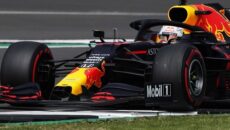 Max Verstappen (Red Bull) wygrał wyścig mistrzostw świata FIA Formuły 1 o […]