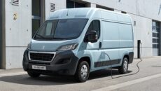 Peugeot zanotował w ubiegłym roku rekord sprzedaży samochodów dostawczych. Nabywców znalazło blisko […]