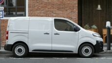 W polskich salonach Citroena trwają zamówienia na mającego premierę w maju br. […]