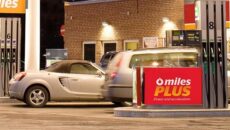 Myślisz, że najdroższe paliwo jest zawsze na stacjach przy autostradzie? Nie wierzysz […]
