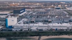 Do połowy 2026 roku pełna europejska gama pojazdów osobowych Forda zostanie zelektryfikowana […]