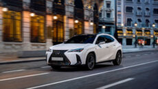 Lexus UX to wprowadzony w 2019 roku miejski crossover, który pełni rolę […]