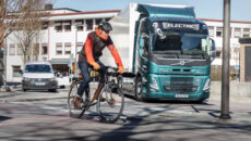 Volvo Trucks wprowadza nowy system bezpieczeństwa, który wykrywa innych użytkowników dróg, którzy […]