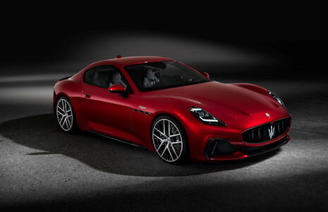 Maserati, włoski producent sportowych aut przedstawia nowe GranTurismo. Tak otwiera się nowy […]
