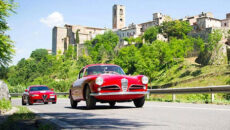 Na targach Retromobile pojawiły się dwa niezwykle cenne samochody zabytkowe: Alfa Romeo […]