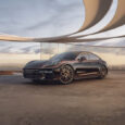 Porsche Panamera trzeciej generacji zadebiutowała w wyjątkowej formie. W ramach premiery kompleksowo […]