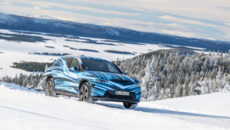 GLC od dawna króluje jako najpopularniejszy model SUV Mercedes-Benz, a w 2024 […]