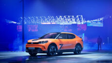 Ford przedstawił wyjątkowego Forda Capri, w którym w pełni elektryczny SUV-a spotkał […]