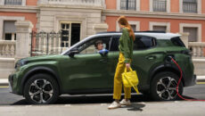 Citroen rozszerza gamę modelu e-C3 Aircross o wersję o zwiększonym zasięgu. Nowa […]