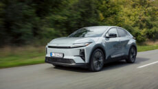 Toyota C-HR+ to kluczowy model w nowej generacji samochodów elektrycznych koncernu. Szeroki […]